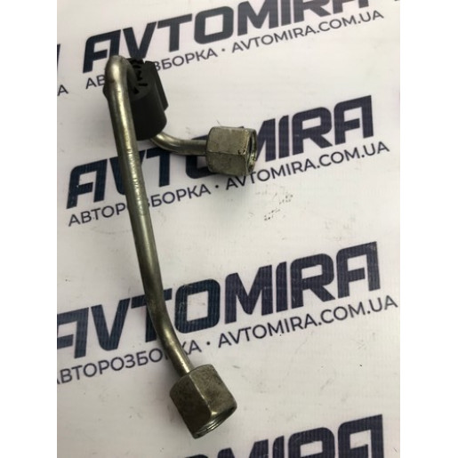 Паливна трубка VW Passat B6 2.0TDI 2005-2010 03L130301K